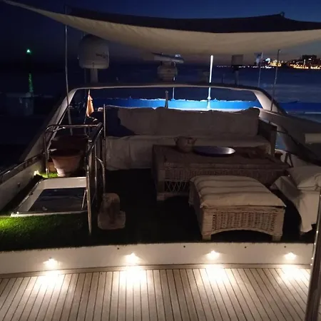 منزل للإقامة The Boathouse *