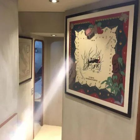 The Boathouse Homestay Malaga
